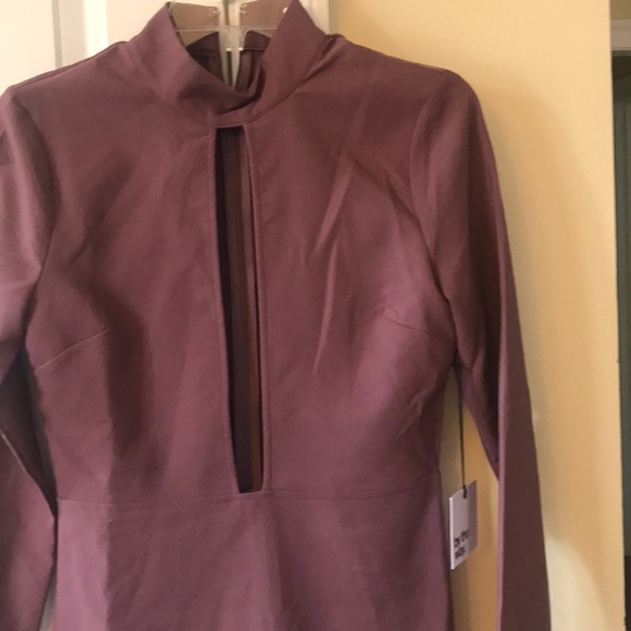 Revolve dress - Picture 5 of 8